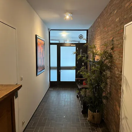 Two Bedroom Loft In The Center By The Meir *