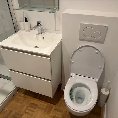 Apartmán Two Bedroom Loft In The Center By The Meir *