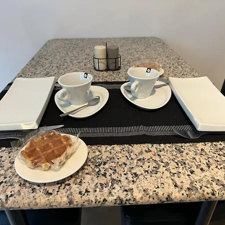 דירה Two Bedroom Loft In The Center By The Meir *