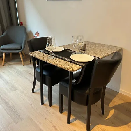 Two Bedroom Loft In The Center By The Meir *