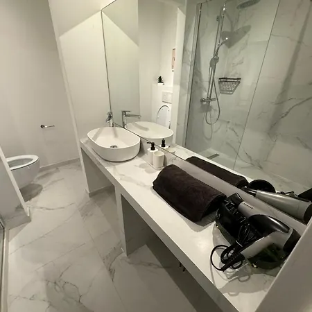 Two Bedroom Loft In The Center By The Meir Apartmán *