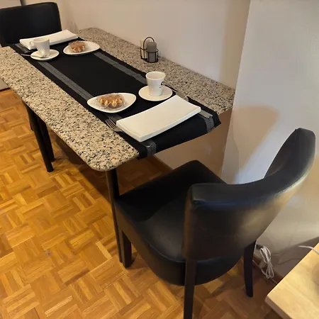 Two Bedroom Loft In The Center By The Meir * 안트베르펜
